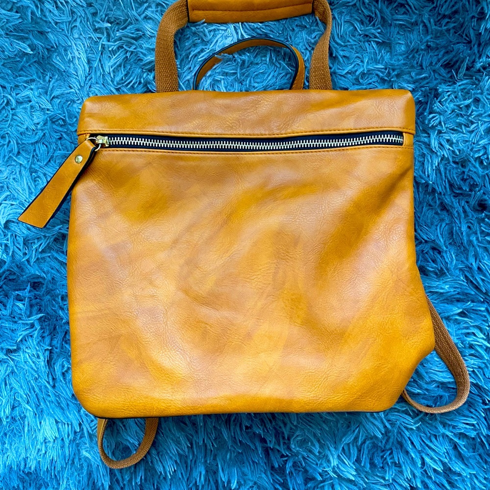 Vegan Leather Backpack Handbag. Unbranded. EUC. Gold Hardware, BRN/Mustard Color